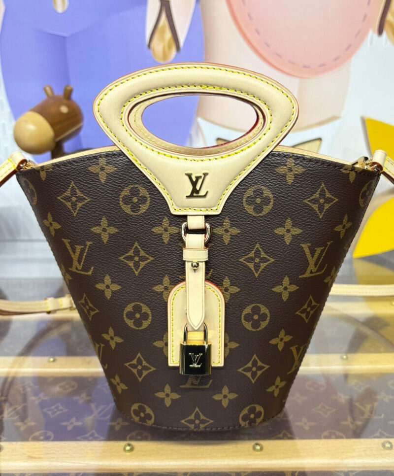 Louis Vuitton Rivage BB M14680 Brown